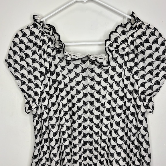 Jessie Liu black and white patterned dress - Picture 8 of 11